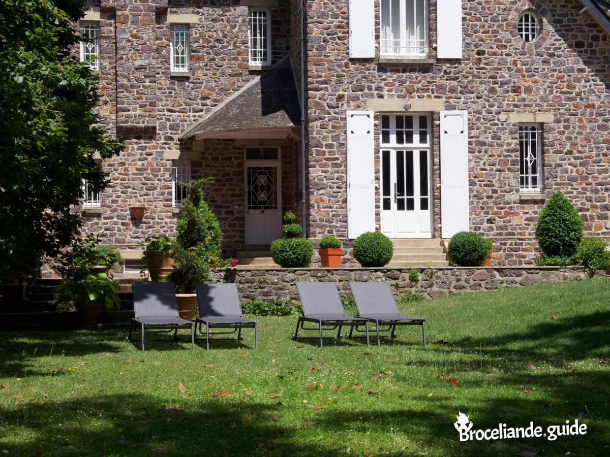 La Maison Rouge Broceliande Montauban-de-Bretagne Exterior photo
